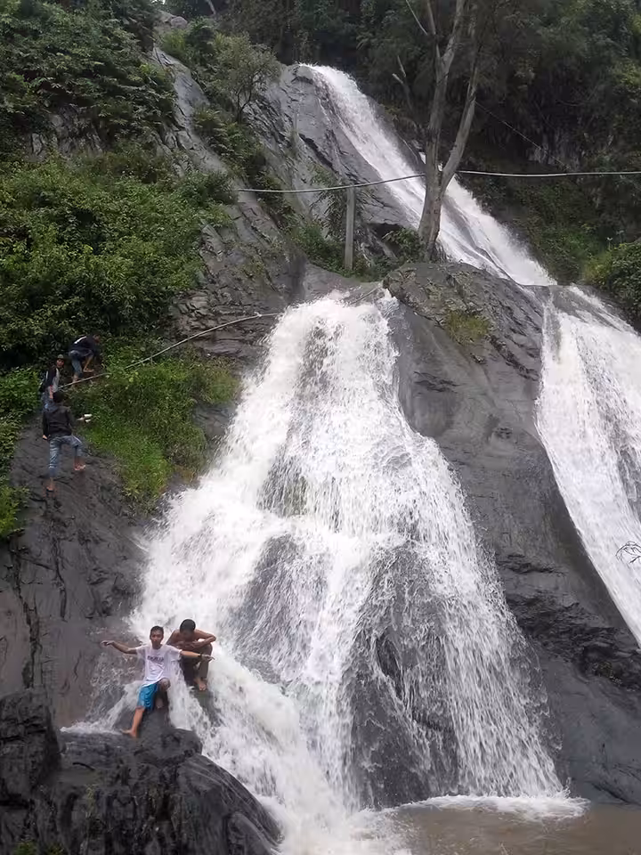 Air Terjun Kalimancur
