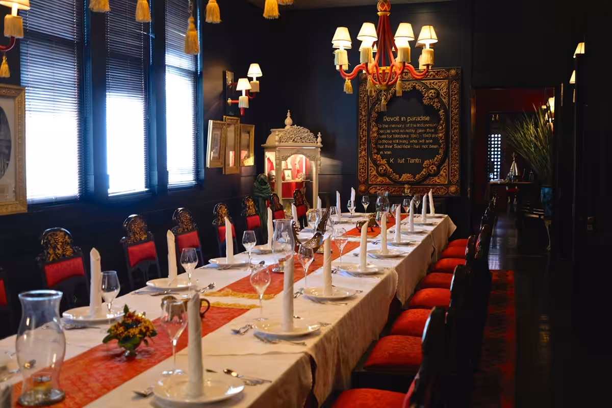 Harga Menu Tugu Kunstkring Paleis