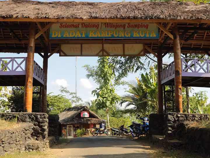 Kampung Adat Kuta