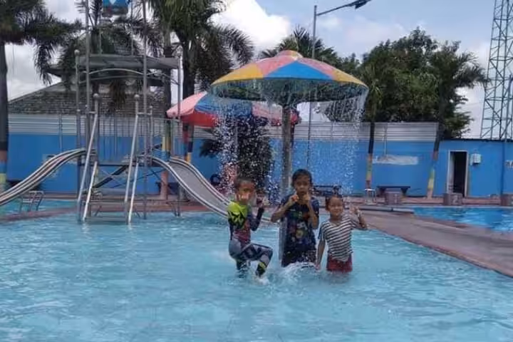 Kolam Renang Banyu Biru harga tiket