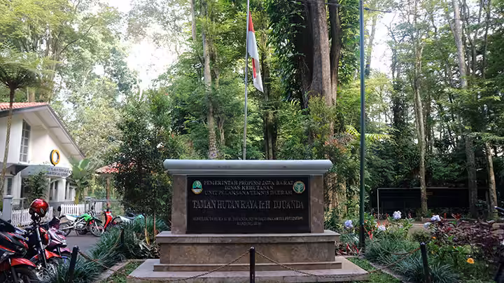 Lokasi Taman Hutan Raya Ir. H. Djuanda