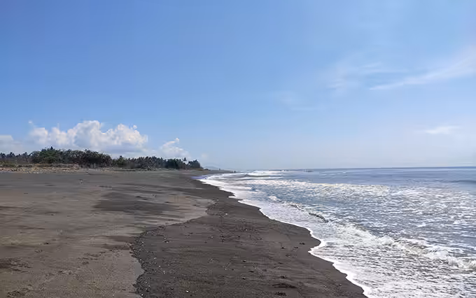 Pantai Purnama