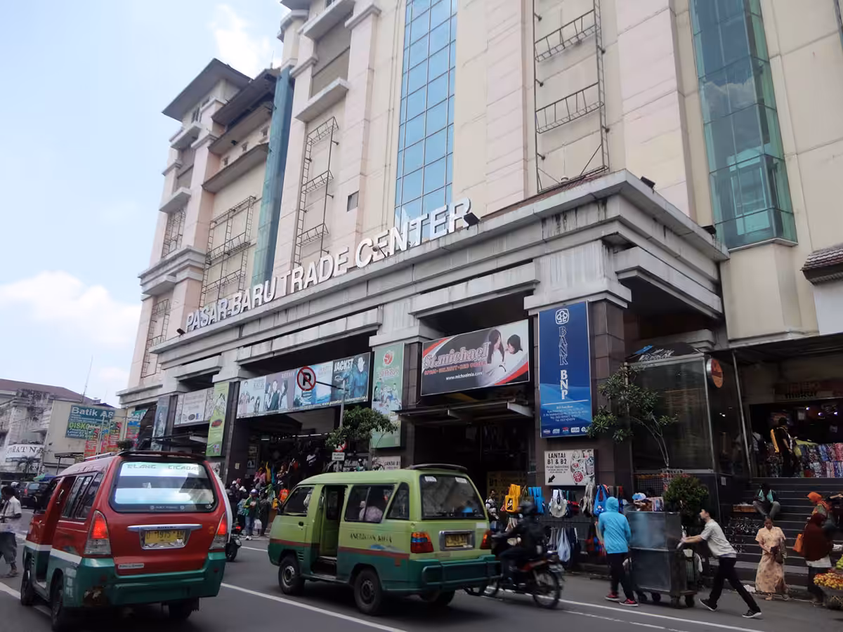 Pasar Baru Trade Center