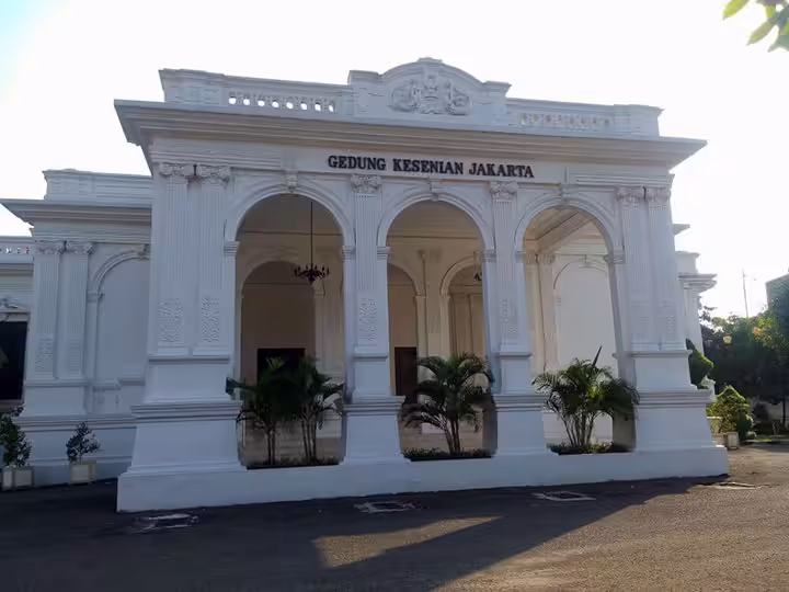 Sejarah Gedung Kesenian Jakarta
