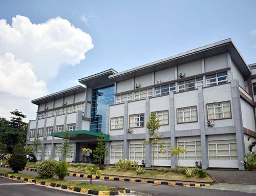 Sekolah Tinggi Pariwisata