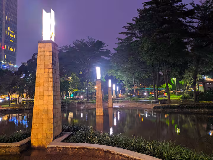 Taman Barito Malam Hari