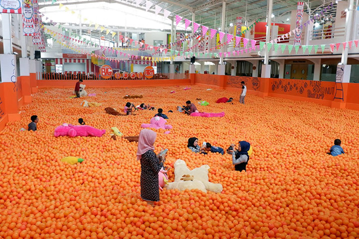 Tiket Masuk Centrum Million Balls