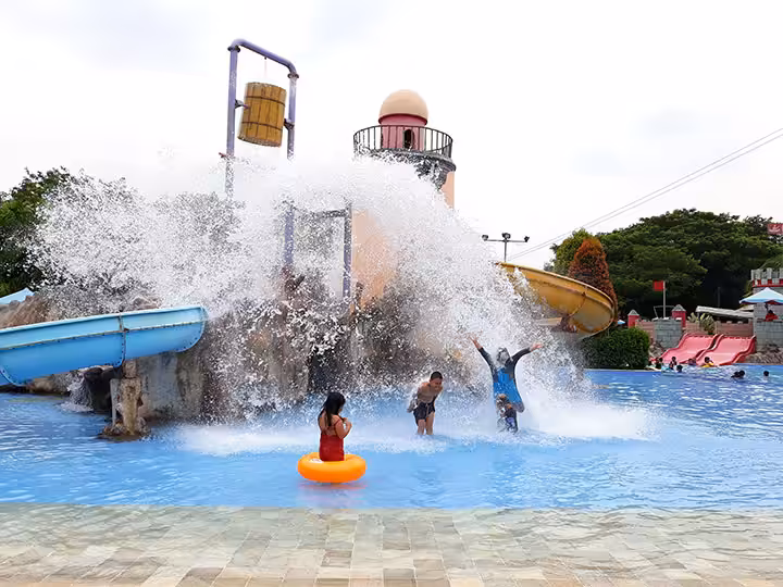 Tiket Masuk Columbus Waterpark