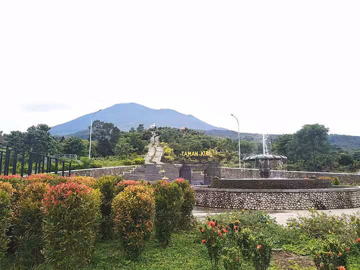 Tiket Masuk Kebun Raya Kuningan