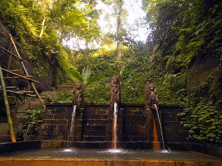Wisata Air Terjun Ulu Petanu