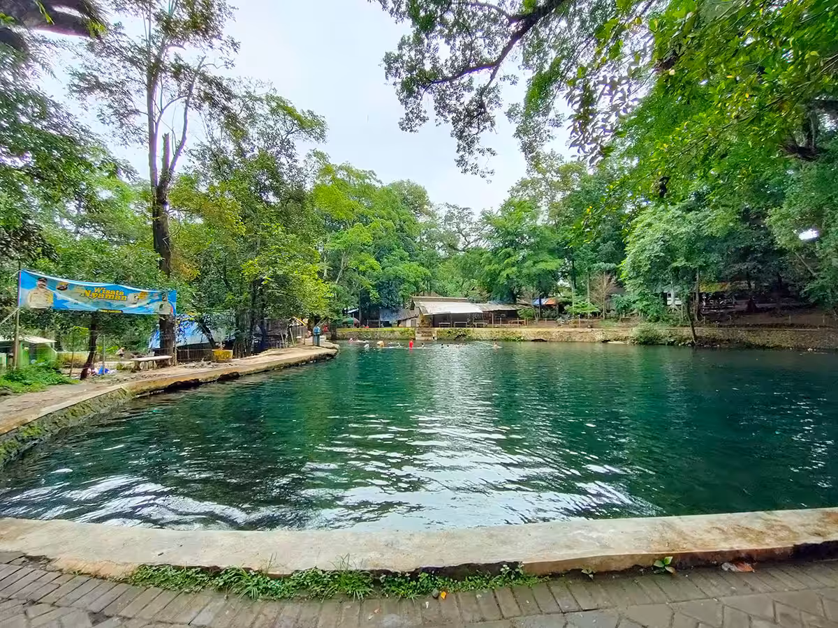 Wisata Sumber Taman Malang