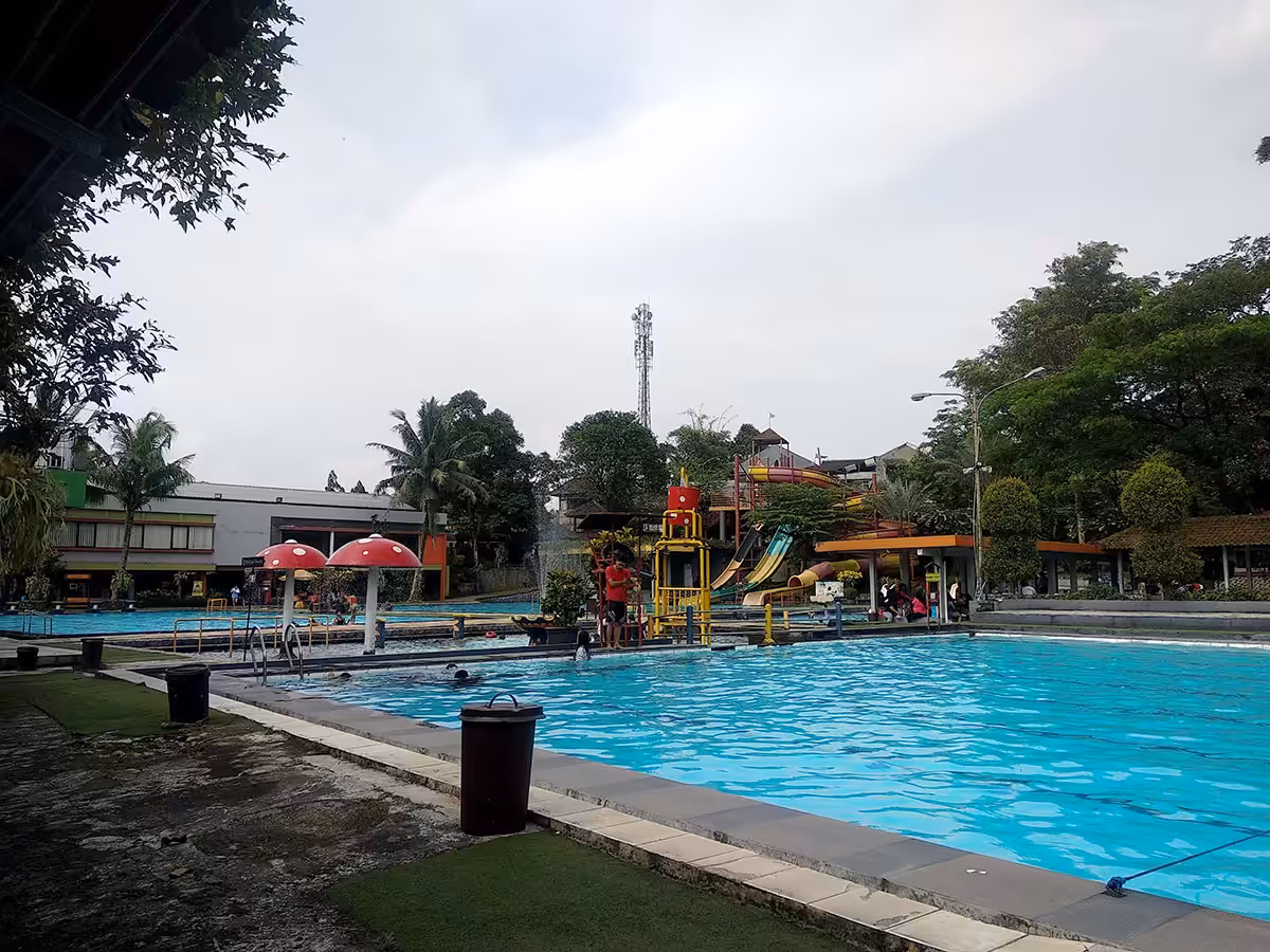 Zam Zam Tirta