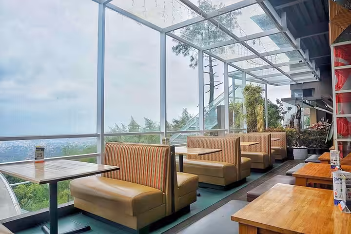 Cocorico Cafe Bandung