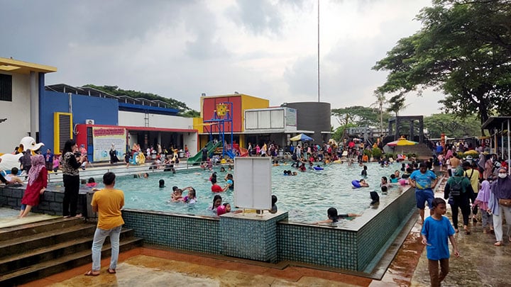 Daya Tarik Grand Splash Waterpark