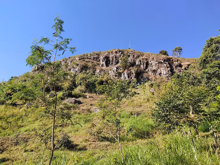 Gunung Batu Lembang