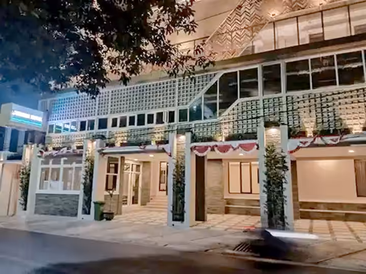 Hotel Syariah 99 by VRV