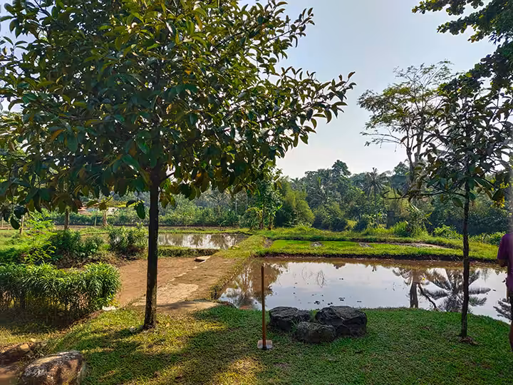 Lokasi Kampoeng Wisata Cinangneng