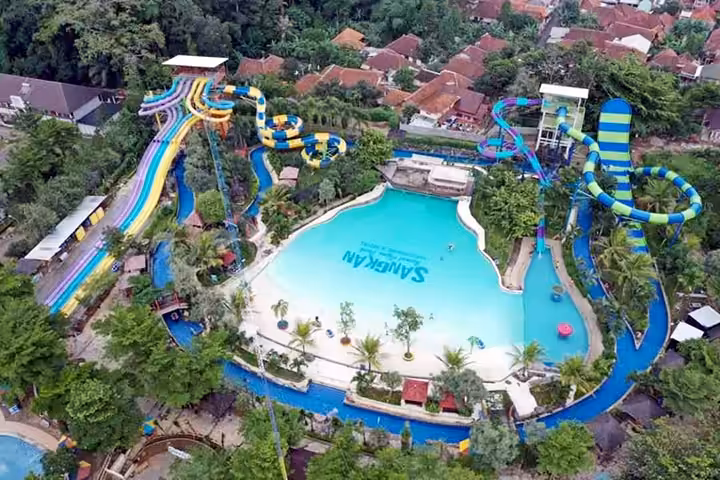 Lokasi Sangkan Resort Aqua Park