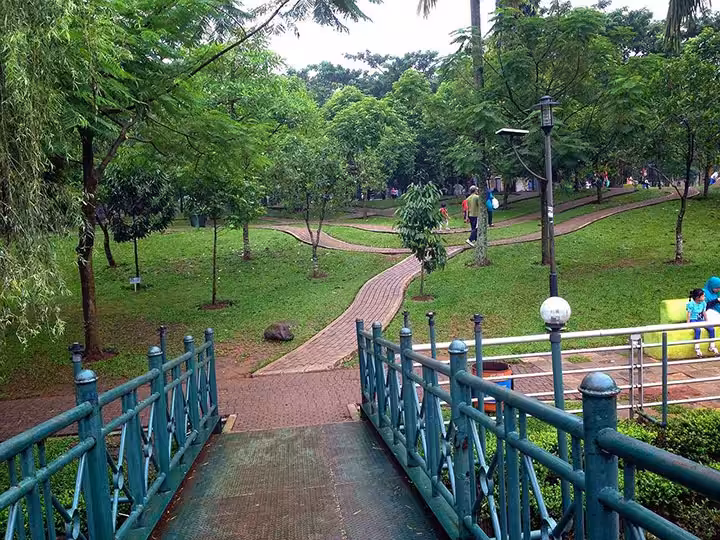 Lokasi Taman Menteng Bintaro