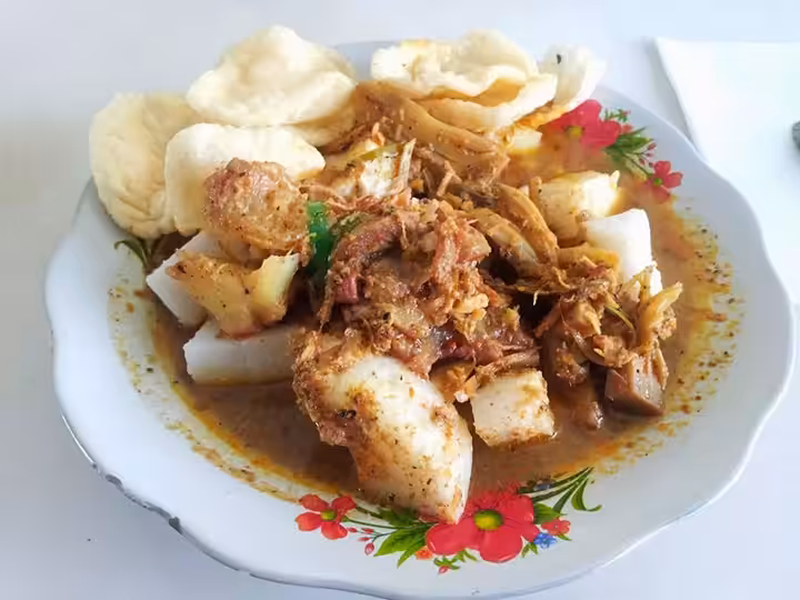Lontong Tunjang