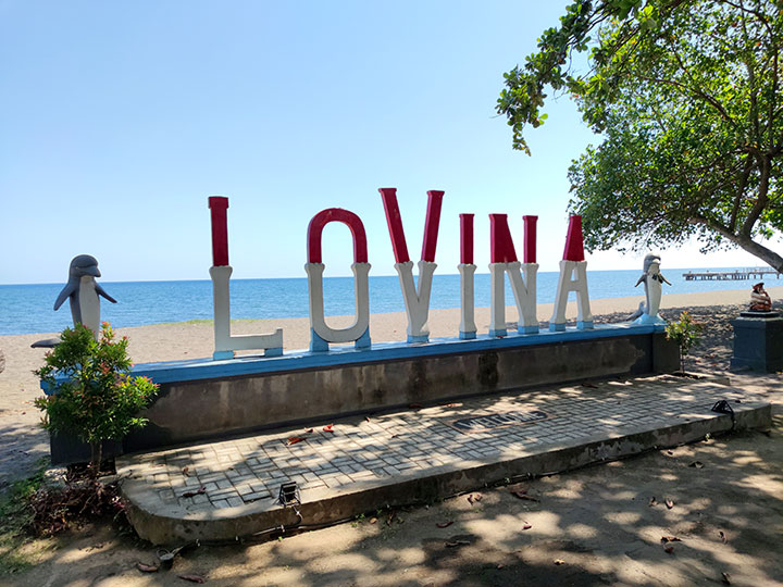 Pantai Lovina
