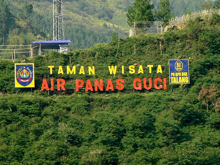 Taman Wisata Air Panas Guci