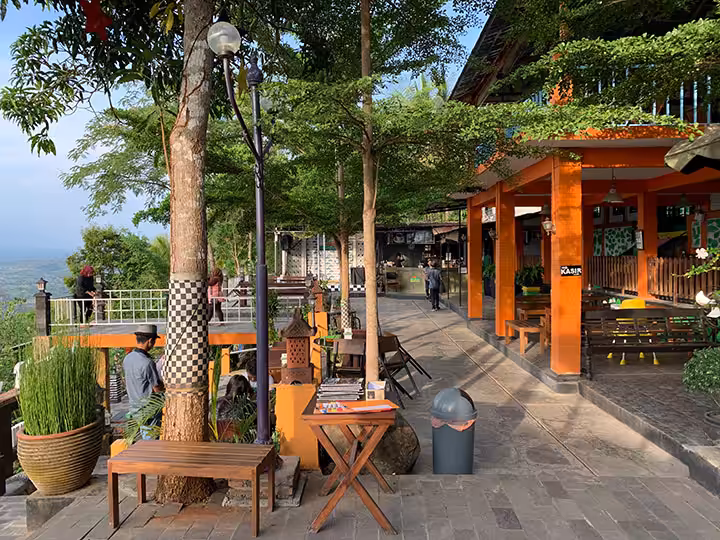 The Manglung View & Resto