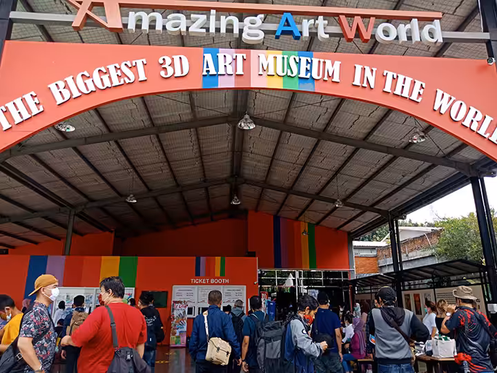 Tiket Masuk Amazing Art World