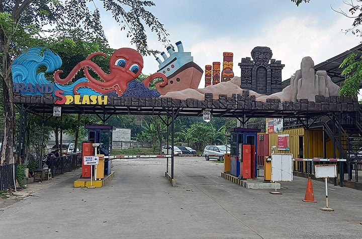 Tiket Masuk Grand Splash Waterpark