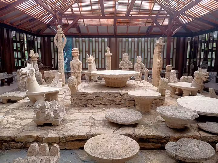 Tiket Masuk Museum Pusaka Nias