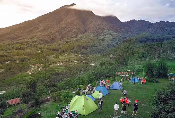 Camping Ground di Kaki Gunung Bunder