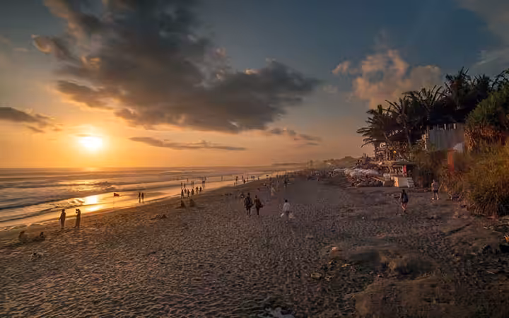 Sunset di Echo Beach Canggu Bali
