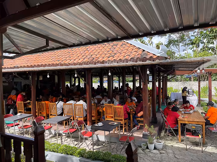 resto wisata jogja tempat makan keluarga