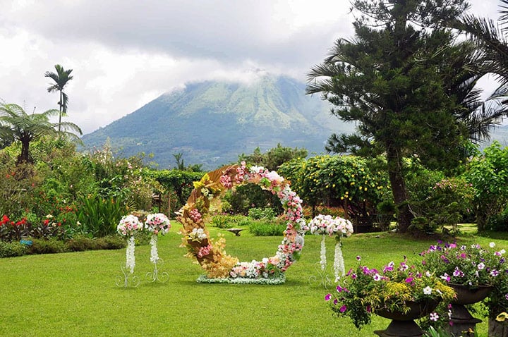 16 Tempat Wisata Manado Hits yang Lagi Trend 2025