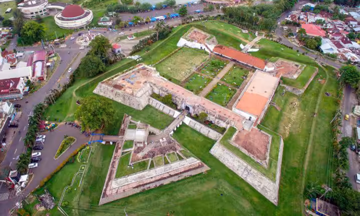 Benteng Marlborough bengkulu