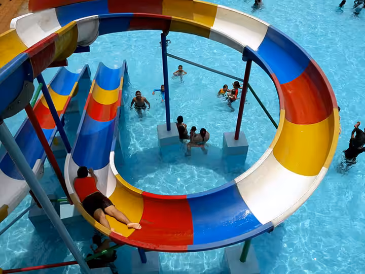 Kolam Renang Istiqlal