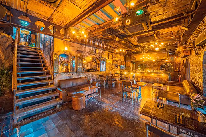 interior La Favela Bali