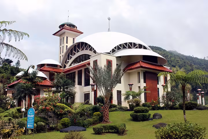 Masjid Atta'Awun Puncak