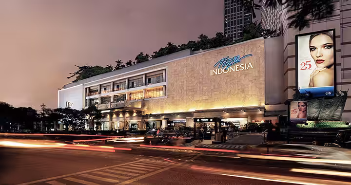 mall terkenal di Jakarta Plaza Indonesia