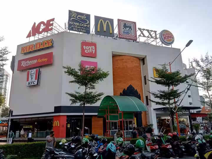 Plaza Surabaya