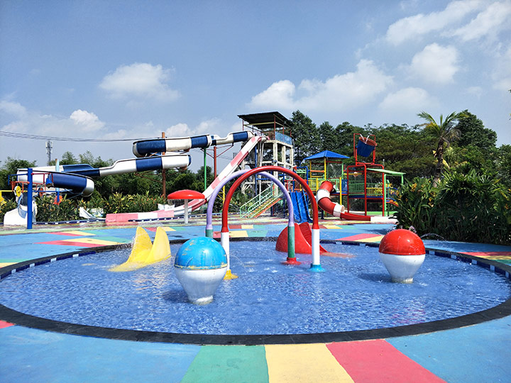 wahana air Puri Nirwana Waterpark