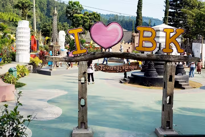 sekilas Balekambang Tawangmangu