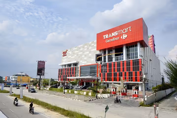 Transmart Pekanbaru