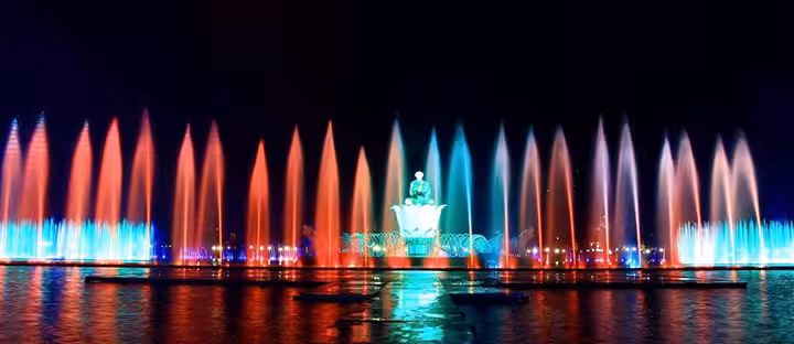 Wisata Taman Air Mancur Sri Baduga