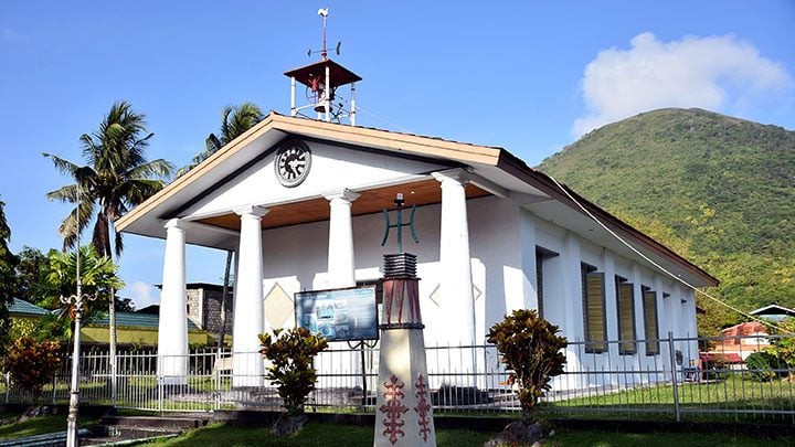 banda neira airport