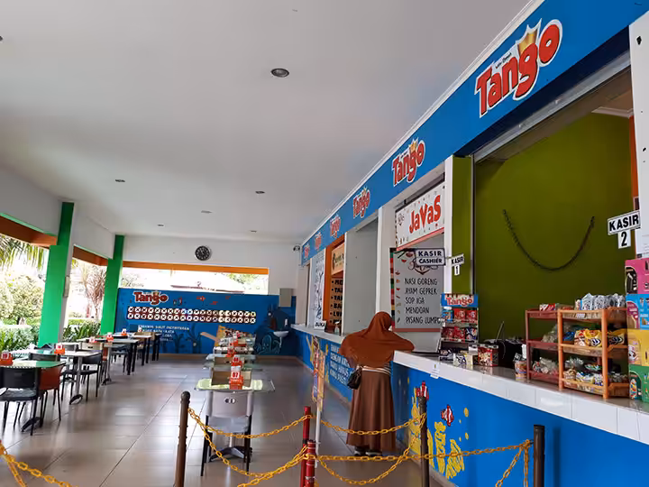 foodcourt Grand Puri Waterpark