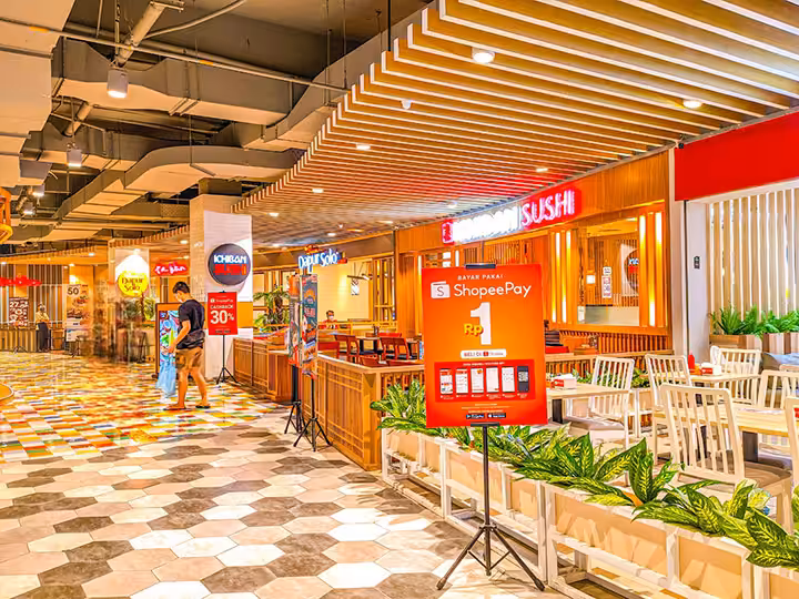 foodcourt pluit village