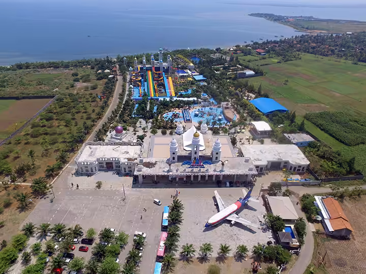 istana aladin Jepara Ourland Park