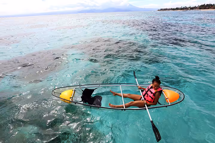 kano di pantai karang sanur
