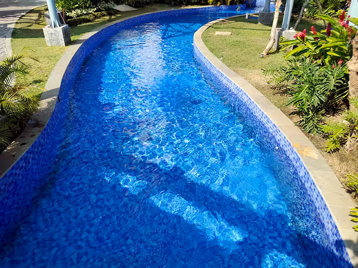 kolam arus Jamboo Kingdom Waterpark